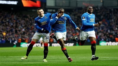 رينجرز يقهر لايبزيج ويضرب موعدا مثيرا مع فرانكفورت بنهائي الدوري الأوروبي