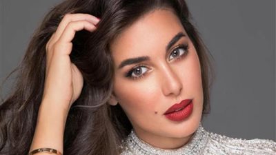 ياسمين صبري تعقد جلسات عمل مسلسلها الجديد 