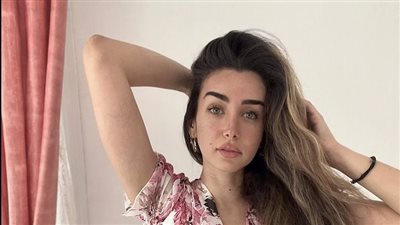 هنا الزاهد تغازل متابعيها في أحدث ظهور لها 