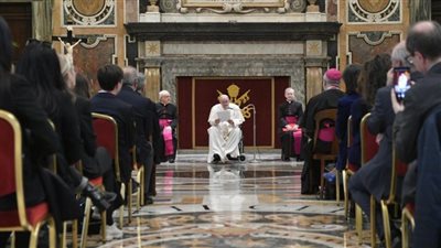 البابا فرنسيس: الجامعة المكان الملائم للتنشئة على الحوار وثقافة اللقاء