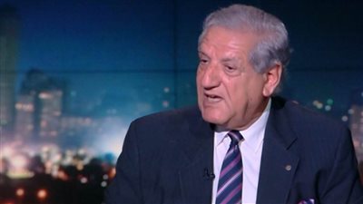 فخري الفقي يفجر مفاجأة عن سعر الفائدة خلال عام 