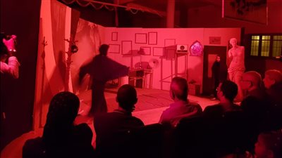 إنطلاق أولى عروض مسرحية 