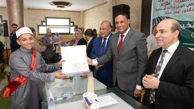 محافظ الدقهلية يكرم 530 من حفظة القرآن الكريم بمركز بني عبيد 