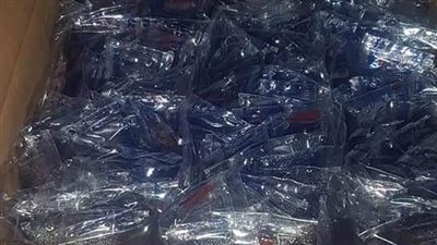 حقيقة إلقاء محاليل طبية بأحد شوارع الغردقة