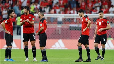 صراع بين الأهلي وبيراميدز للتعاقد مع صخرة منتخب مصر