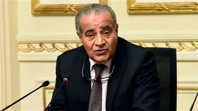 وزير التموين: 