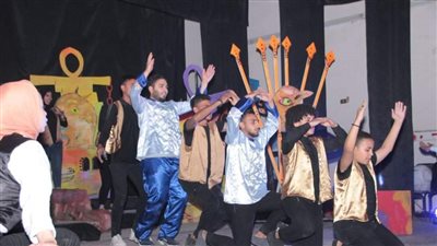 انطلاق أولى عروض مسرحية 