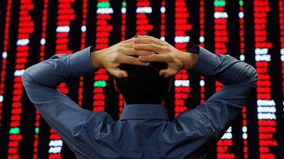 هل تعاني مصر من أزمة اقتصادية؟.. خبير يجيب (فيديو)