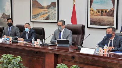 وزير السياحة والآثار يعلن تكليفات رئيس الجمهورية فيما يخص المتحف المصري الكبير