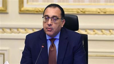 رئيس الوزراء يتابع حركة السياحة الوافدة إلى مصر