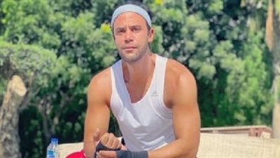 كريم السبكي يكشف حقيقة تأجيل فيلم 