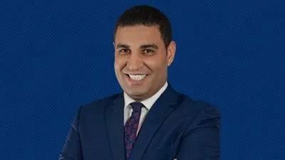 د.مصطفى ثابت يكتب: حوكموا السفارات أو وفروا الدولارات