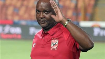 الخطيب يعقد جلسة مع موسيماني لحسم مصير نجم الأهلي بشكل نهائي