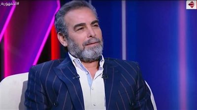 أحمد عبد العزيز: الفن غدار ورفضت العديد من الأعمال لا تليق بتاريخي