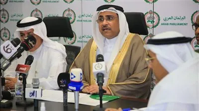 رئيس البرلمان العربي يستعرض تفاصيل إطلاق منتدى التكامل الاقتصادي العربي بالقاهرة 