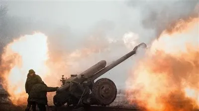 قائد أوكراني: القوات الروسية قصفت موقعا عسكريا في خميلنيتسكي غربي البلاد