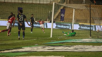 إنبي يفتح النار على حكم مباراة الأهلي: واجهنا إرهابا تحكيميا