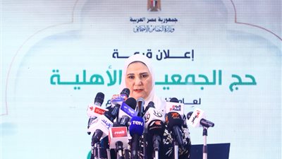 القباج تشهد القرعة الإلكترونية لاختيار 3 آلاف من المتقدمين لحج الجمعيات 