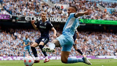 ريمونتادا مجنونة.. جوندوجان يسجل الثالث لمانشستر سيتي أمام أستون فيلا