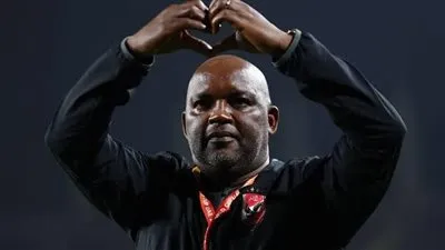 موسيماني يجهز نجم الأهلي لموقعة الوداد