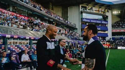 أسطورة مان سيتي يقترب من الرحيل عن تدريب أندرلخت