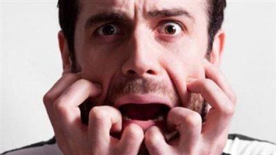 استشاري نفسي: أعراض الإصابة بالهلع العصبي تتشابة مع متعاطي المخدرات (فيديو)