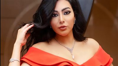 ميريهان حسين تخطف الأنظار في أحدث ظهور بالأحمر (صور)