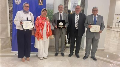 جامعة الإسكندرية تتسلم شهادات اعتماد 3 برامج دراسية من جودة التعليم 