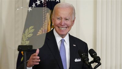 وول ستريت: أمريكا ستزود أوكرانيا بأنظمة MLRS الصاروخية