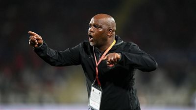 مفاجأة مدوية.. مدرب غير متوقع يقود الأهلي أمام الزمالك حال رحيل موسيماني