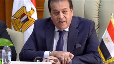 وزير التعليم العالي عن الجامعات الأهلية: 