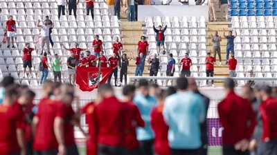دوري أبطال إفريقيا| جماهير الأهلي تؤازر اللاعبين من المدرجات في المران