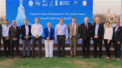 فؤاد: اقتناع القيادة السياسية بأن حماية البيئة قلب التنمية هو أساس كافة المشروعات 