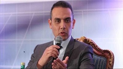 خبير اقتصادي يكشف الهدف من  إيقاف  إصدار شهادات 18% في بنكي الأهلي ومصر