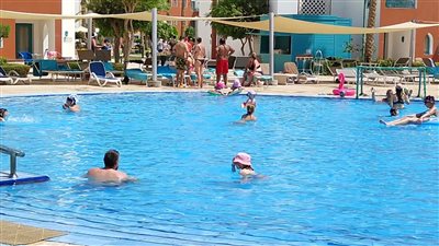 روسيا تسعى للتوصل إلى اتفاق لبدء قبول بطاقات Mir داخل المنتجعات المصرية 