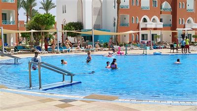 ارتفاع نسب الإشغال السياحى بالمنتجعات السياحية بالغردقة (صور)