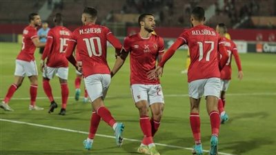 سيطرة أهلاوية.. الكاف يعلن التشكيل الأفضل في إفريقيا للعقد الأخير 