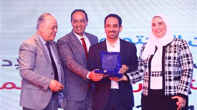 وزيرة التضامن تستعرض نتائج تحليل مشاهد التدخين والمخدرات بدراما رمضان 2022