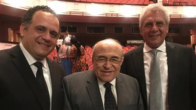 الموسيقار راجح داوود يهدى مؤلفاته لـ 