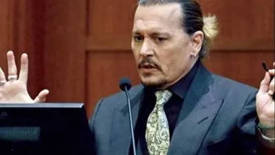 الحكم بـ15 مليون دولار لصالح جونى ديب ضد آمبر هيرد