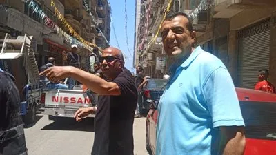 عشرات الحملات المكبرة في شوارع الإسكندرية لإزالة الإشغالات 