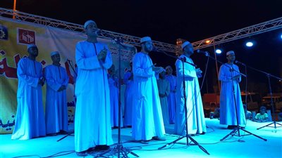 تنظيم فعاليات المسرح المتنقل بمدينة أسوان الجديدة (صور)