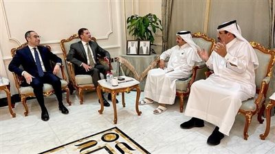 الرئيس هيئة الاستثمار يلتقي رئيس غرفة التجارة والصناعة القطرية وكبار المطورين العقاريين