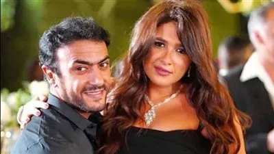 هل وقع الطلاق.. 3 دلائل تحسم انفصال ياسمين عبد العزيز وأحمد العوضي