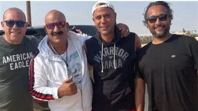 محمد لطفي ينشر صورة من كواليس 