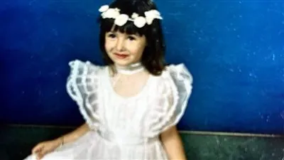 چيلان علاء تنشر صورة لها من مرحلة الطفولة عبر 