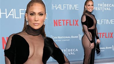 جينفر لوبيز تحتفل بالعرض الخاص لـ Halftime