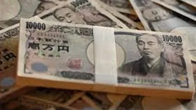 الين الياباني يتراجع إلى ادني مستوياته في 20 عام امام الدولار 