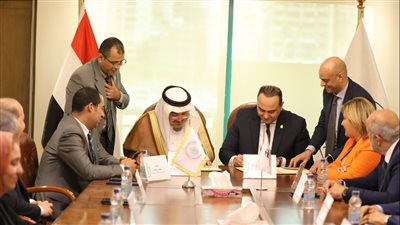 اتفاقية تعاون بين الرعاية الصحية واتحاد المستشفيات العربية لتطوير الصحة الرقمية