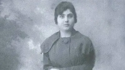 احتفى بها جوجل.. 5 إنجازات حققتها الطبيبة اللبنانية سنية حبوب